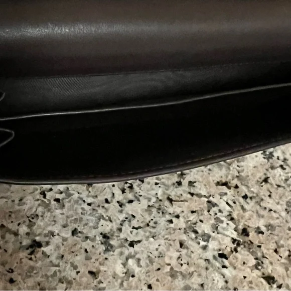 Gucci Brown Monogram Wallet with Gold Accents - Picture 7 of 10